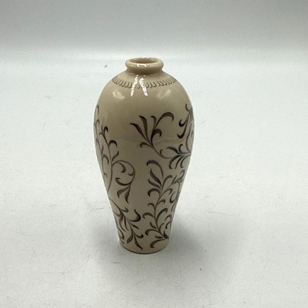Vintage 1980 Franklin Porcelain Miniature Bud Vase Japan Brown Scroll Cream 3.25